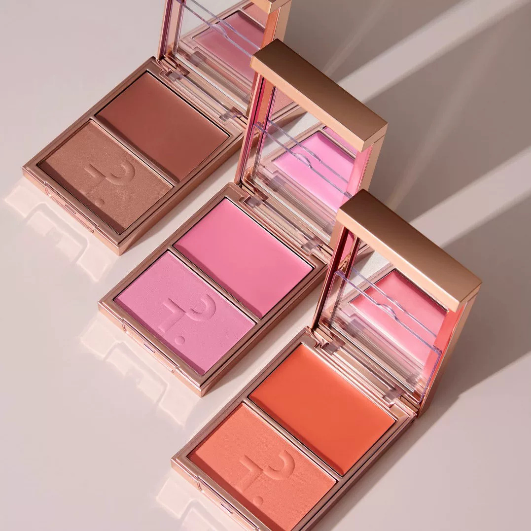 Brand Two-tone Natural Matte C - Huda Beauty Makeup Kit ulasan dan harga